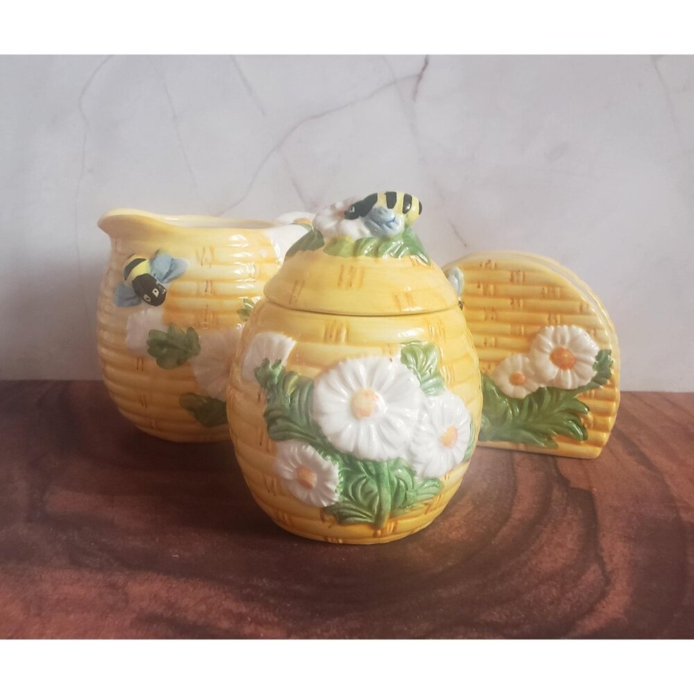 Vintage Bumblebee hive, Yellow with daisies, Creamer, Sugar dish, Napkin holder